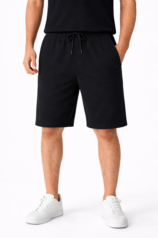Black_Cotton_Regular_Fit_Shorts_For_Men