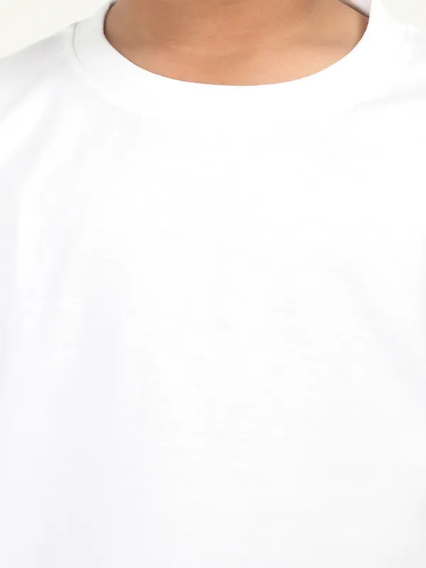 White_Cotton_T_Shirt_For_Kids