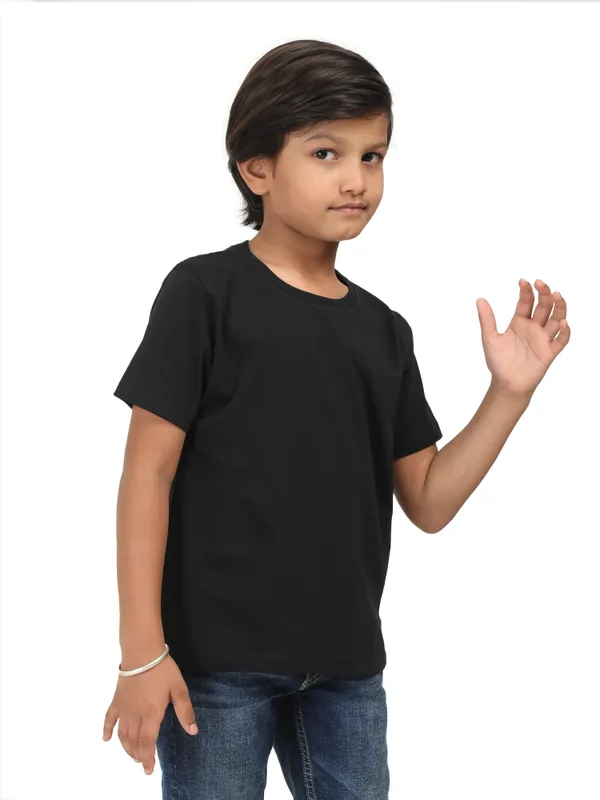 Black_Cotton_Regular_Fit_T_Shirt_For_Kids