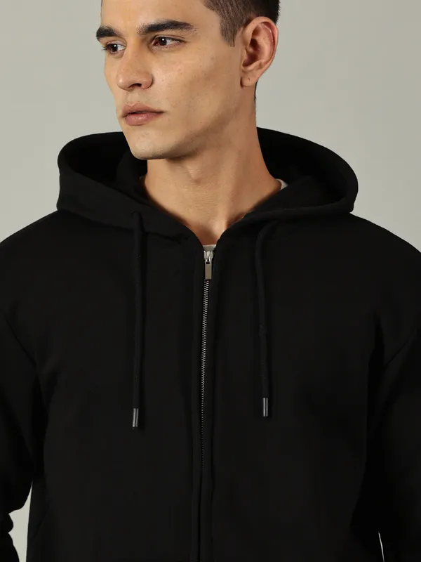 Black_Cotton_Zipper_Hoodie_For_Men