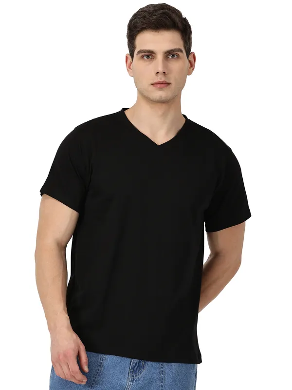 Black_Cotton_V_neck_T_Shirt_For_Men