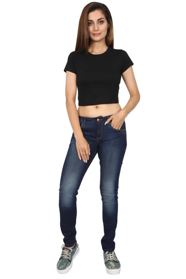 Black_Cotton_Crop_Top_For_Women