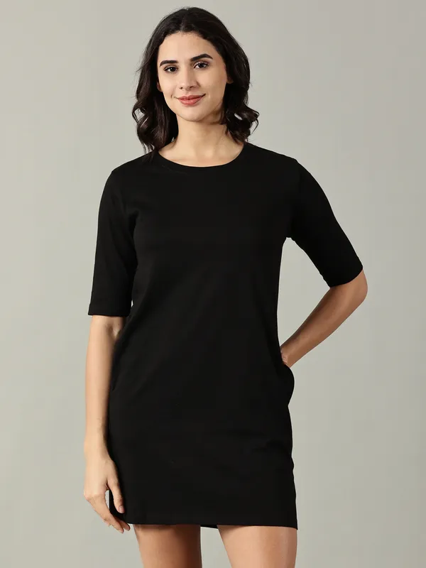 Black_Cotton_Relaxed_Fit_Dress_For_Women