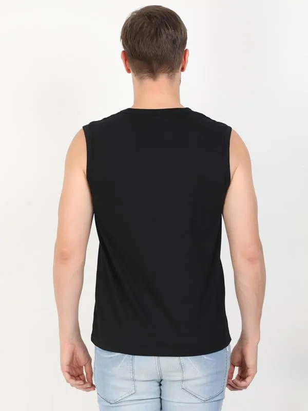 Black_Cotton_Sleeveless_Gym_Vest_For_Men