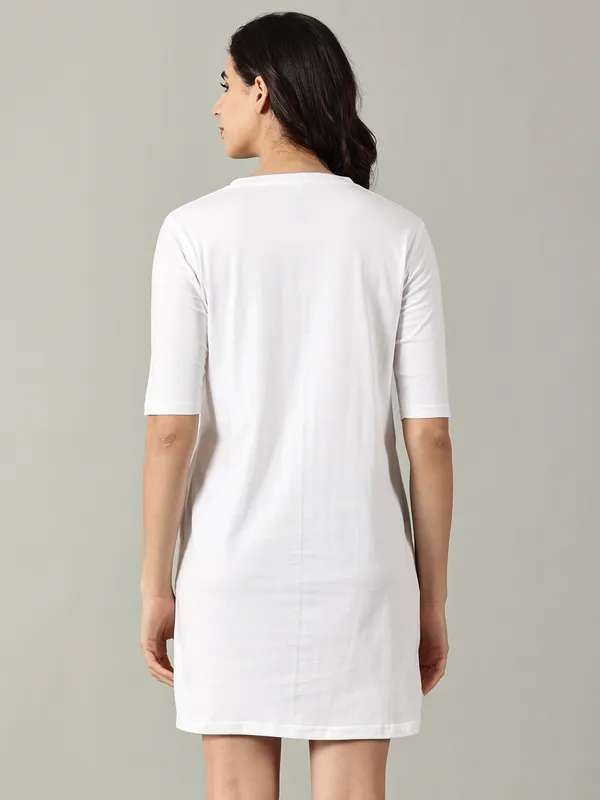 White_Cotton_Relaxed_Fit_Long_Dress_For_Women
