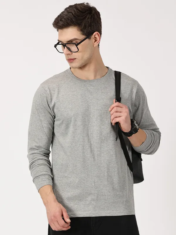 Grey_Cotton_Regular_Fit_T_Shirt_For_Men