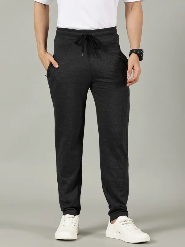 Dark_Grey_Cotton_Regular_Fit_Track_Pant_For_Men