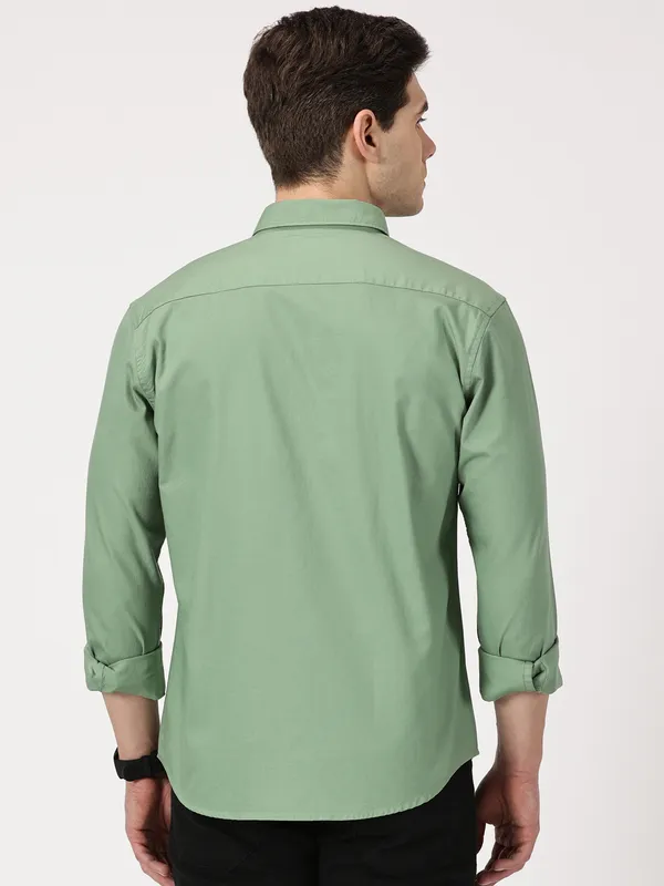 Jade_Cotton_Solid_Regular_Fit_Oxford_Shirt_For_Men