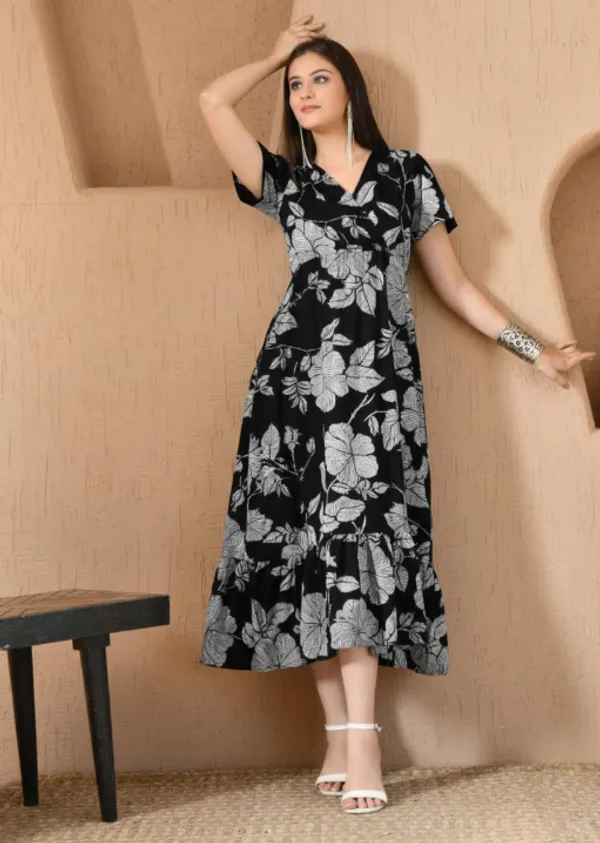 Black_Rayon_Printed_Short_Sleeves_Maternity_Gown_For_Women