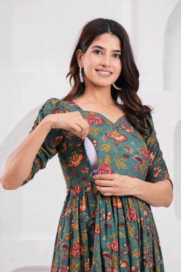 Green_Cotton_Printed_Short_Sleeves_Maternity_Gown_For_Women
