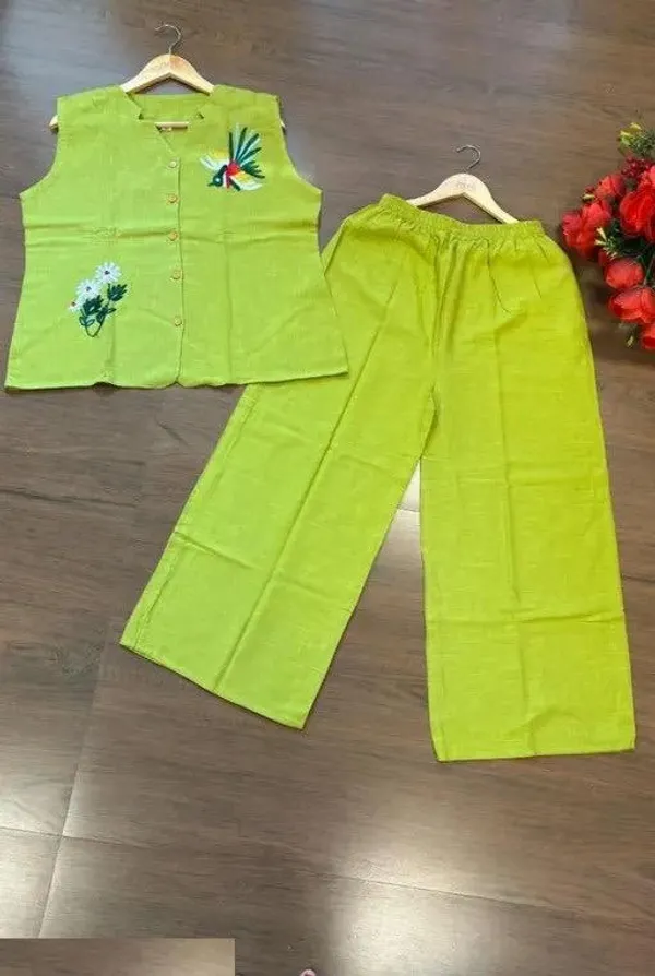 Green_Printed_Co-ord_Set_(_Top-Pilajo_)_For_Women_And_Girls