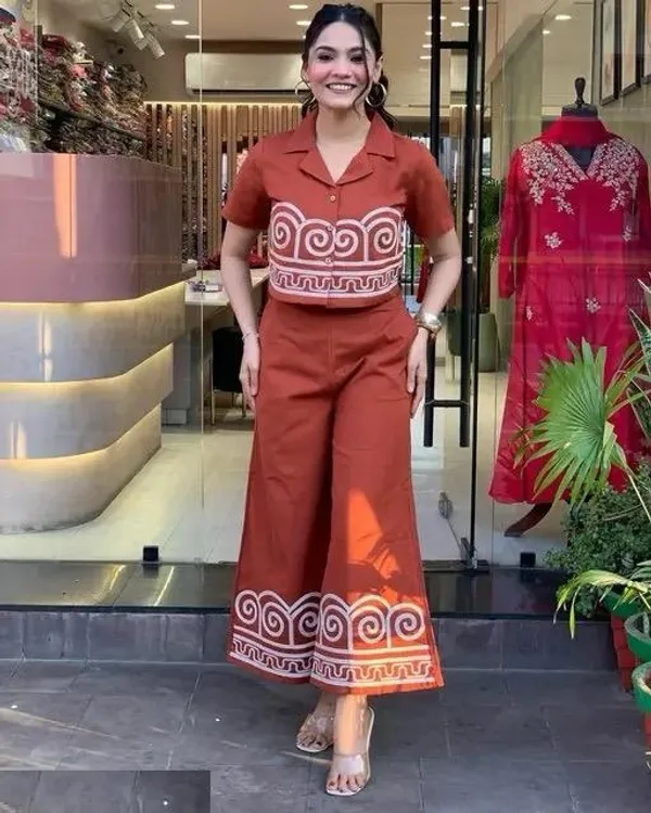 Orange._Printed_Co-ord_Set_(_Shirt-Palazzo)_For_Women_And_Girls