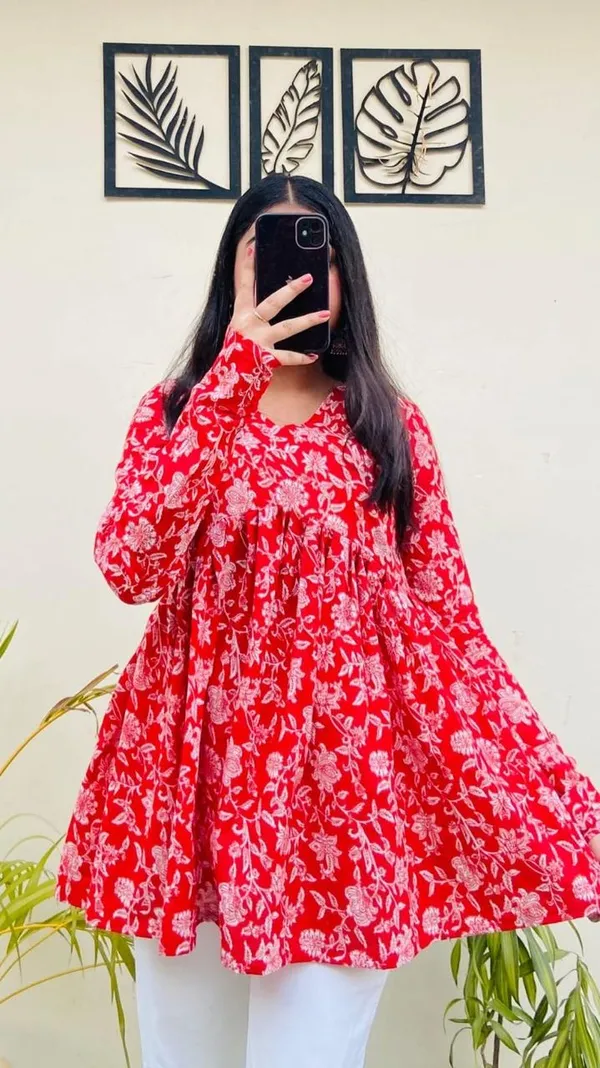 Short_Orange_white_Printed_Sleeves_Kurti_For_Girls