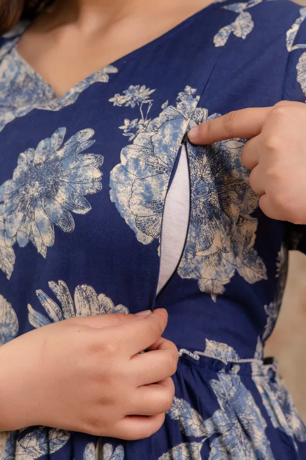 Blue_Cotton_Printed_Short_Sleeves_Maternity_Gown_For_Women