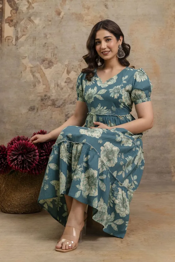 Green_Cotton_Printed_Short_Sleeves_Maternity_Gown_For_Women