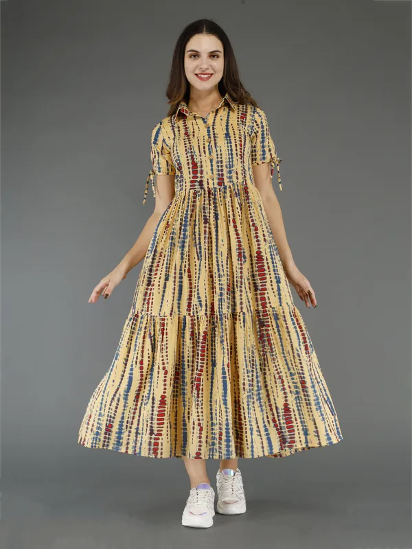 Yellow_Viscose_Rayon_Printed_Short_Sleeves_Maternity_Gown_For_Women
