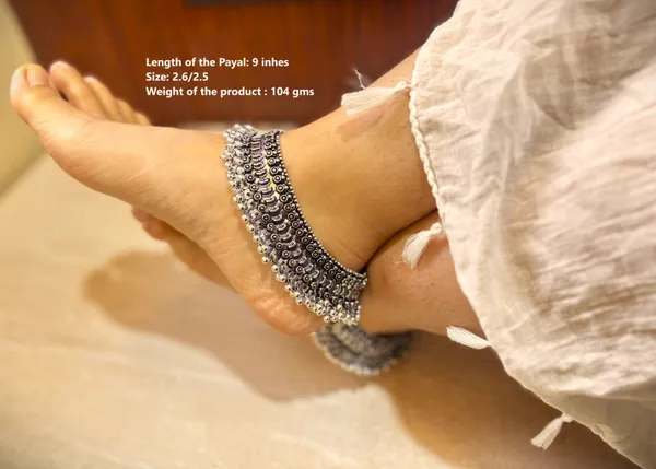 Oxidised_German_Silver_Plated_Beaded_Payal_Pair_for_Women