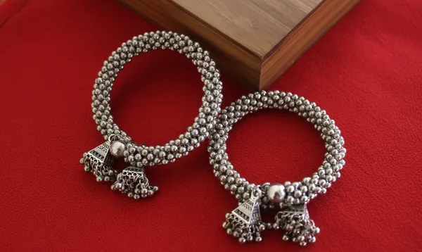 Oxidised_German_Silver_Bangle_Set_for_Women