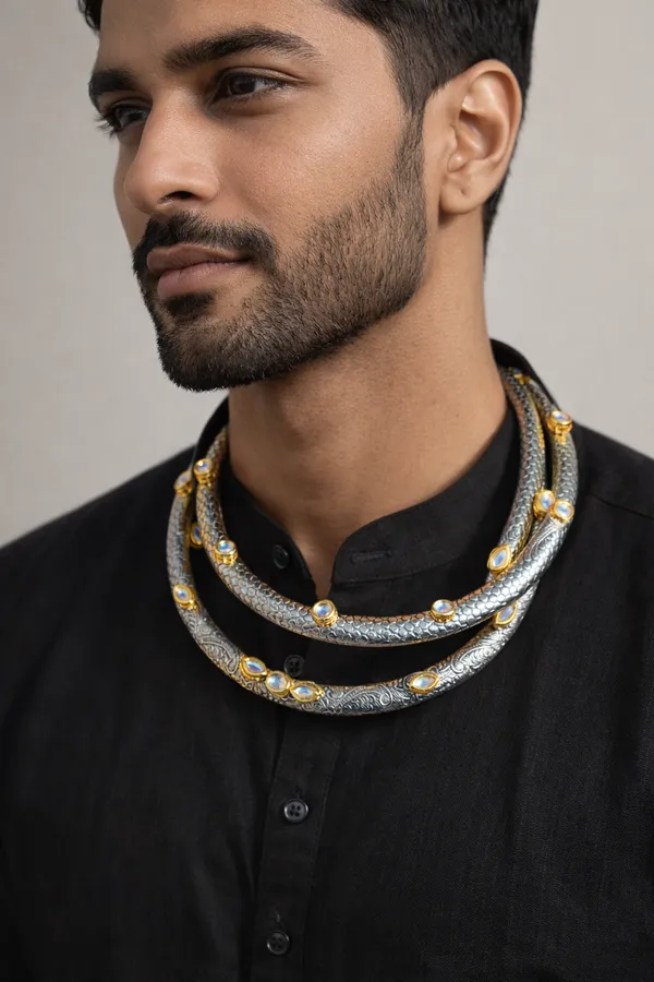 Handcrafted_Oxidized_German_Silver_Kundan_Neckring_Choker_|_Adjustable_Tribal_Collar_Necklace