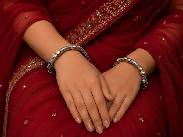 Oxidised_Silver_Hand_Kada_with_Gold-Tone_Stone_Detailing