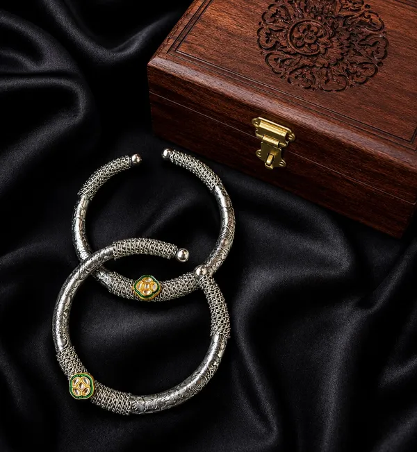 Oxidised__Kundan_German_Silver_Plated_Ethnic_Traditional_Kada_Anklet_Pair_for_Women
