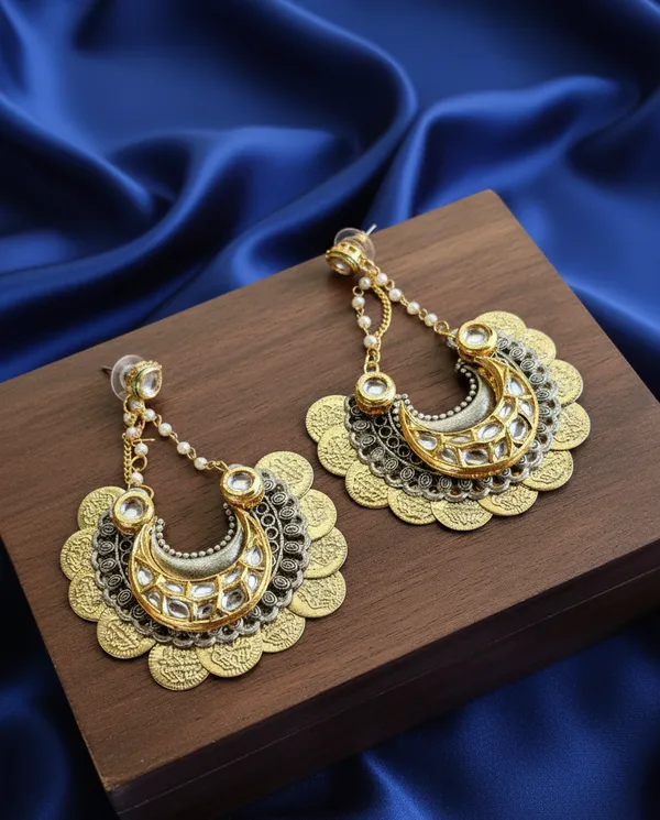 Dual_Tone_Kundan_Chandbaali_Earrings_for_Women
