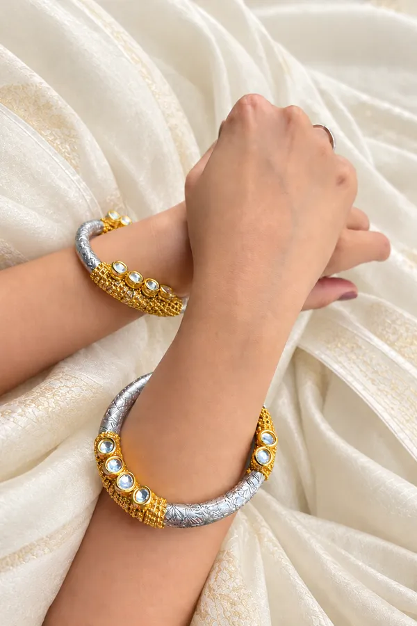 Rajsi_Kundan_Hand_Cuffs_–_Dual_Tone_Statement_Kada_for_Men_&_Women