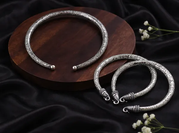 Oxidised_German_Silver_Plated_Hasli_Necklace_with_Anklet_pair