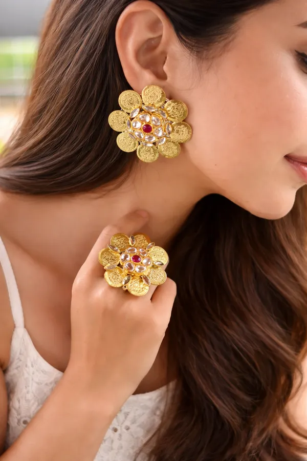 Gold_Tone_Silver_and_Golden_Plated_Coin_Oversized_Stud_Floral_Kundan_Earring_and_Ring_Combo_for_Women