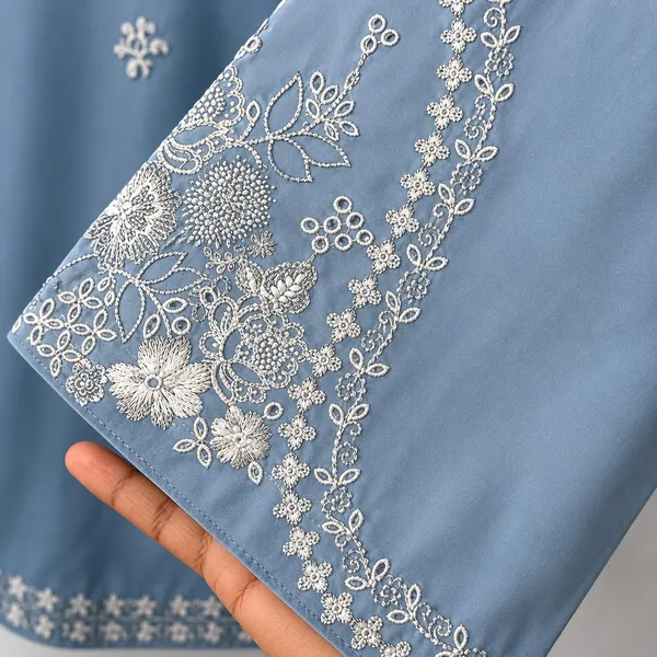 Aura_Sky_Blue_Embroidered_Kurta_&_Pant_Set
