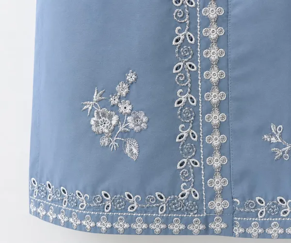 Aura_Sky_Blue_Embroidered_Kurta_&_Pant_Set