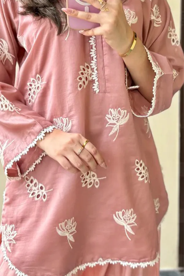 Dusty_Rose_Chikankari_Co-ord_Set