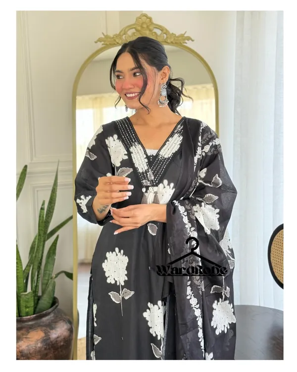 ROSE_FLORAL_PRINTED_COTTON_SUIT_SET_-BLACK