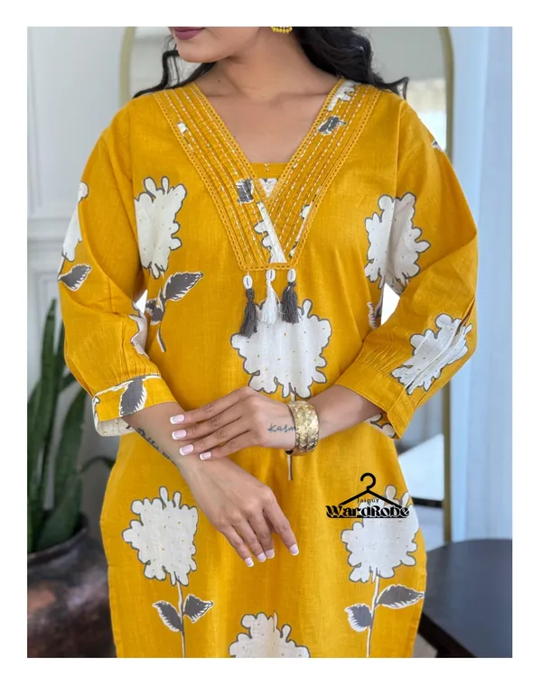 ROSE_FLORAL_PRINTED_COTTON_SUIT_SET_-YELLOW