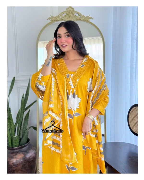 ROSE_FLORAL_PRINTED_COTTON_SUIT_SET_-YELLOW
