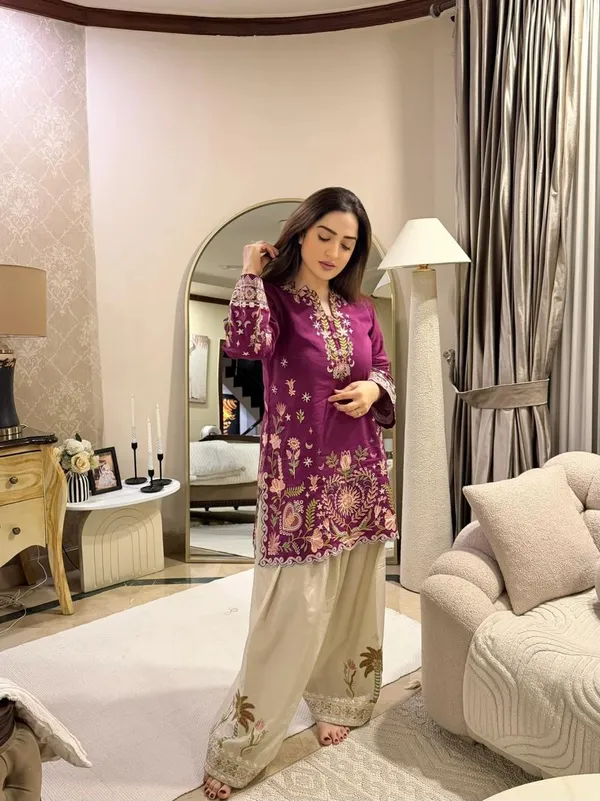 Rang-E-_Malka
