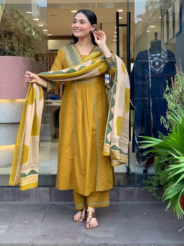 MUSTARD_YELLOW_COTTON_SUIT_SET_WITH_DUPATTA