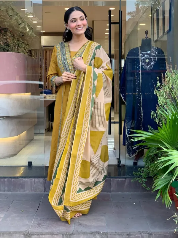 MUSTARD_YELLOW_COTTON_SUIT_SET_WITH_DUPATTA