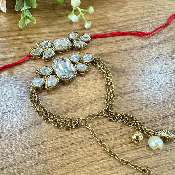 Dhivara_Designer_Bhaiya_Bhabhi_Rakhi_With_Roli_Chawal_(1_Bhabhi_Rakhi,_1_Bhaiya_Rakhi,_Roli_Chawal)
