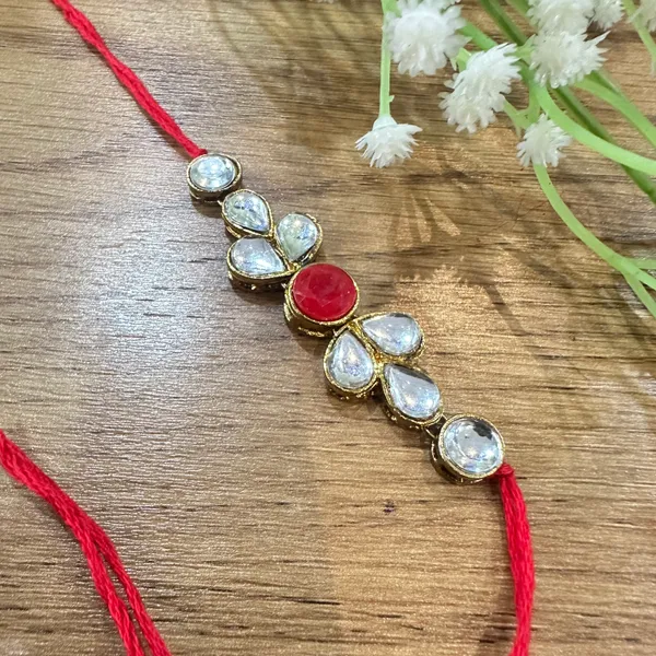 Dhivara_Designer_Bhaiya_Rakhi_With_Roli_Chawal_(1N_Bhaiya_Rakhi)