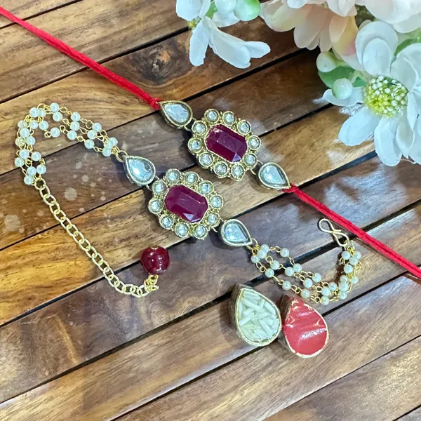 Dhivara_Designer_Bhaiya_Bhabhi_Rakhi_With_Roli_Chawal_(1_Bhabhi_Rakhi,_1_Bhaiya_Rakhi,_Roli_Chawal)