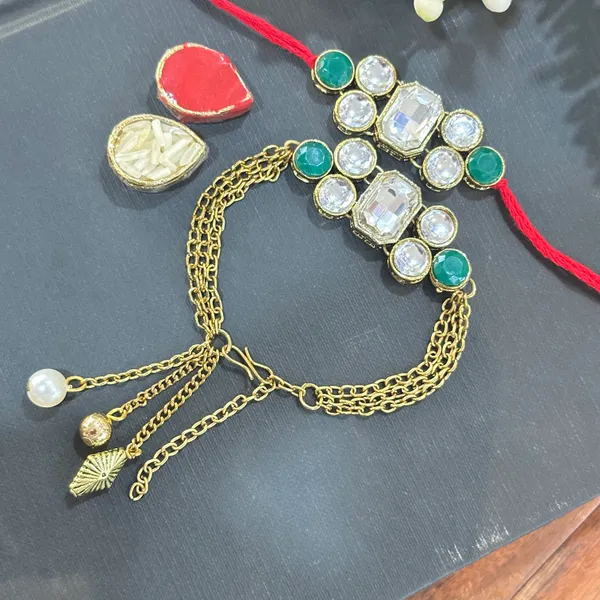 Dhivara_Designer_Bhaiya_Bhabhi_Rakhi_With_Roli_Chawal