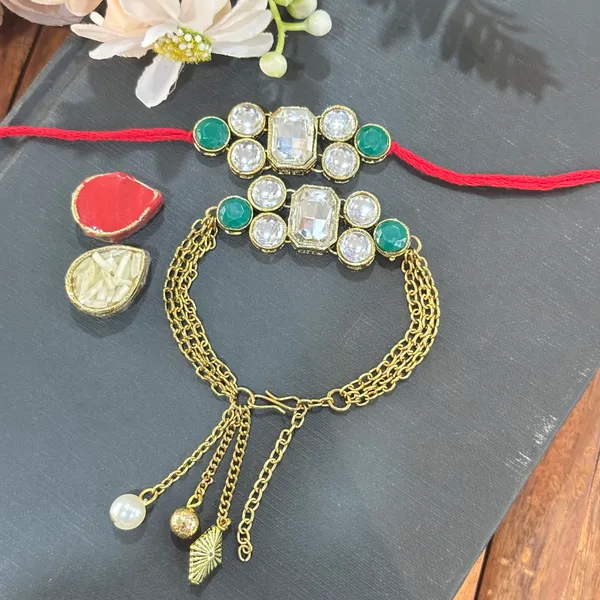 Dhivara_Designer_Bhaiya_Bhabhi_Rakhi_With_Roli_Chawal