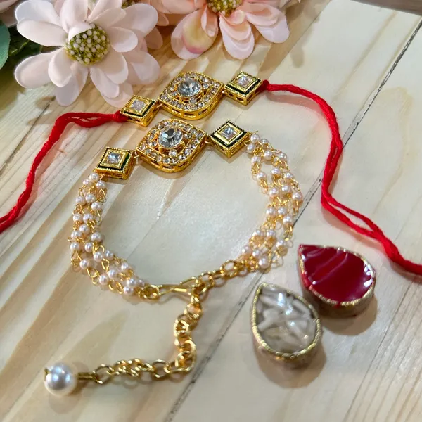 Dhivara_Designer_Bhaiya_Bhabhi_Rakhi_With_Roli_Chawal