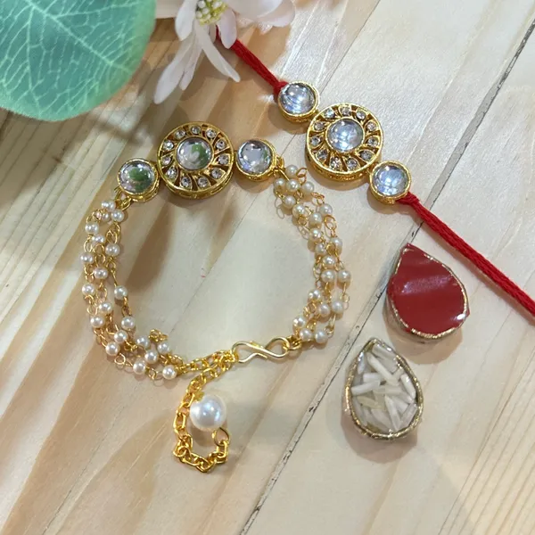 Dhivara_Designer_Bhaiya_Bhabhi_Rakhi_With_Roli_Chawal