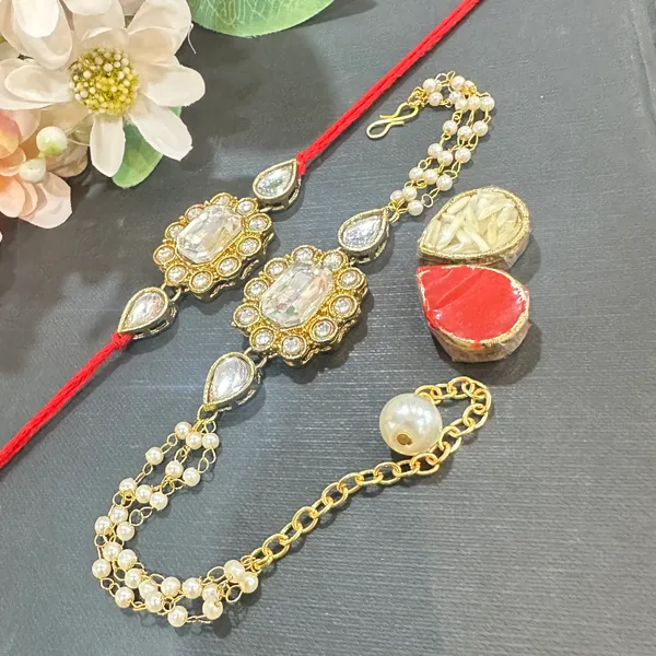 Dhivara_Designer_Bhaiya_Bhabhi_Rakhi_With_Roli_Chawal