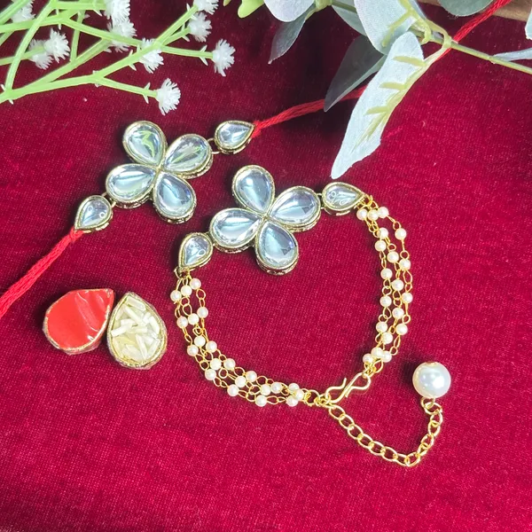 Dhivara_Designer_Bhaiya_Bhabhi_Rakhi_With_Roli_Chawal