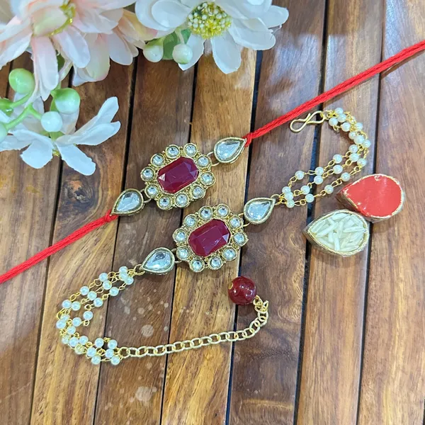 Dhivara_Designer_Bhaiya_Bhabhi_Rakhi_With_Roli_Chawal