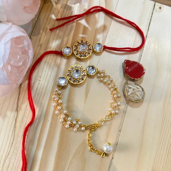 Dhivara_Designer_Bhaiya_Bhabhi_Rakhi_With_Roli_Chawal