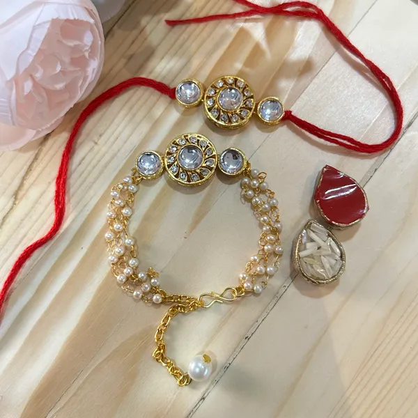 Dhivara_Designer_Bhaiya_Bhabhi_Rakhi_With_Roli_Chawal